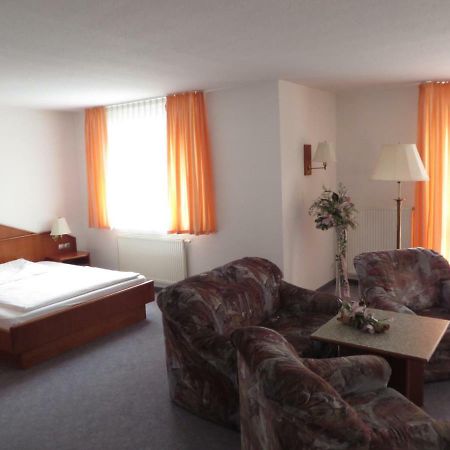 Hotel Fuerstenberg Eisenhüttenstadt Kültér fotó